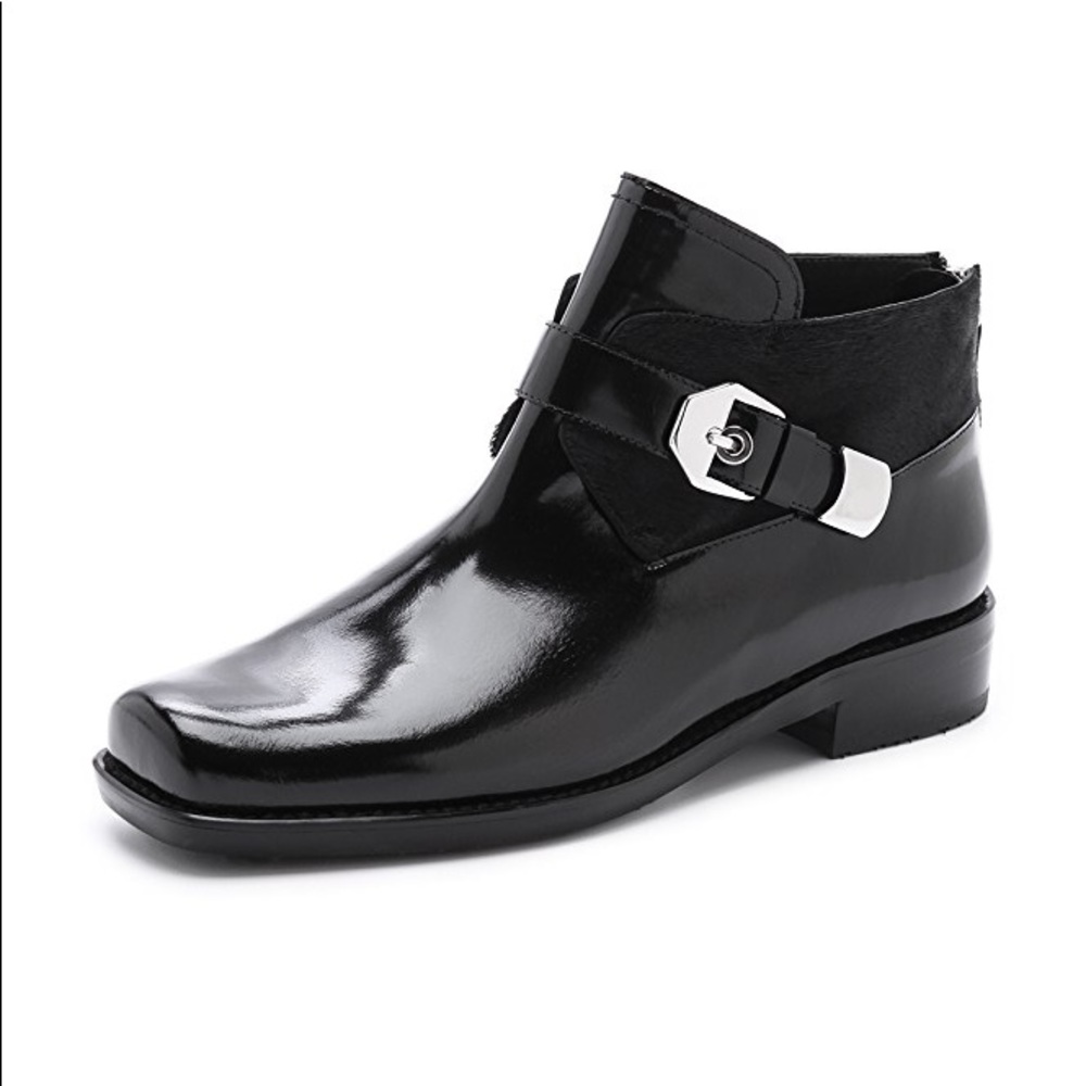 Stuart Weitzman Patent Negev Bootie, Sz 8